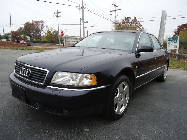 Audi A8 2000 photo 3