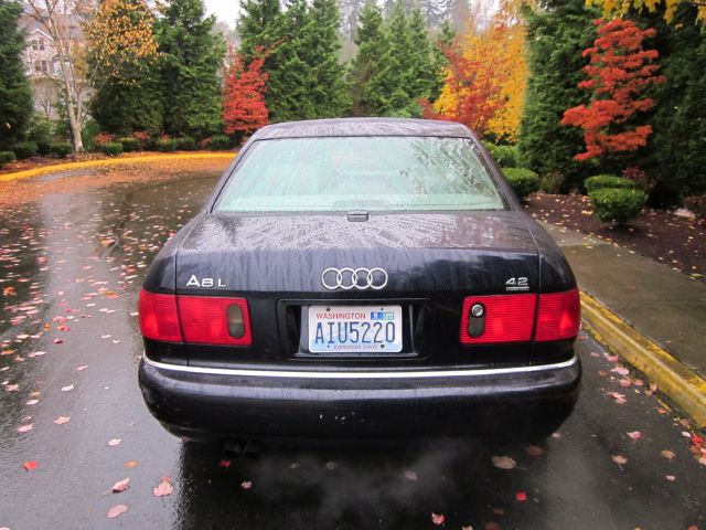 Audi A8 2001 photo 1
