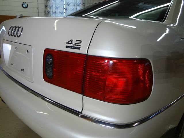 Audi A8 2002 photo 16