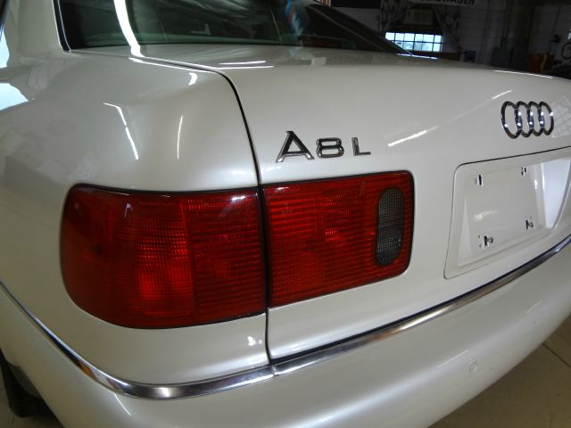 Audi A8 2002 photo 55