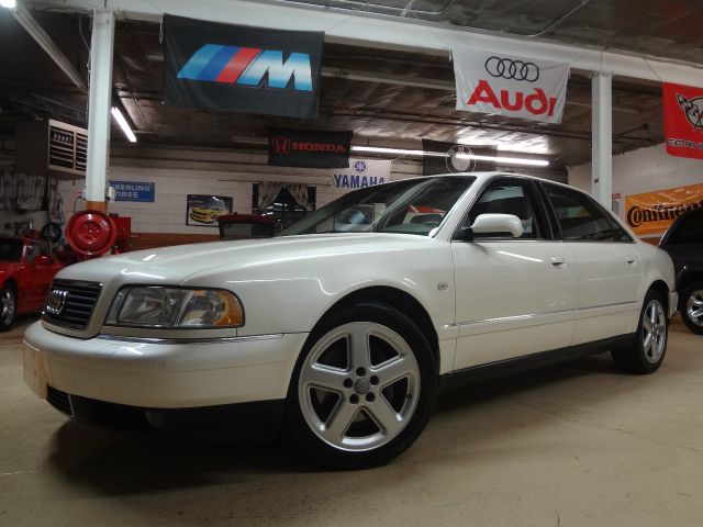 Audi A8 2002 photo 61