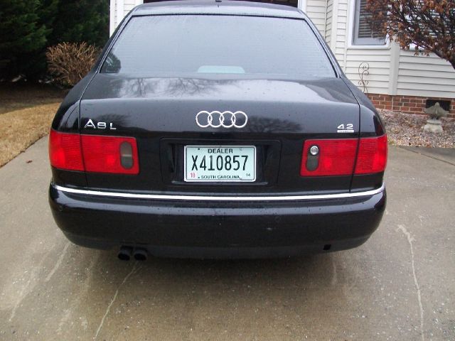 Audi A8 2003 photo 0