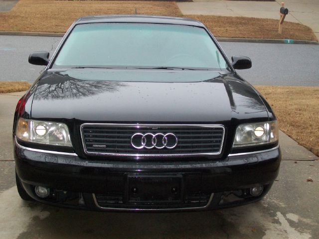 Audi A8 2003 photo 4