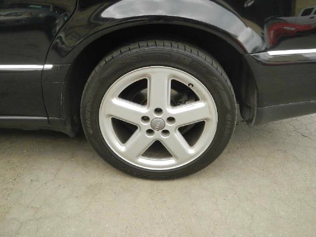 Audi A8 2003 photo 3