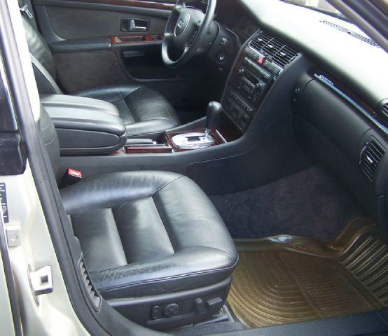 Audi A8 2003 photo 0