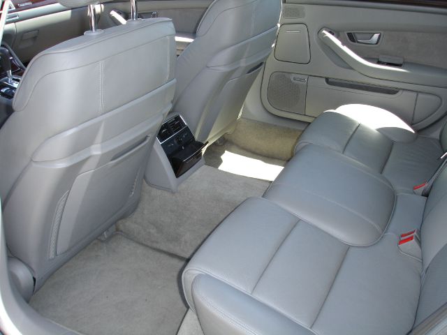 Audi A8 2004 photo 5
