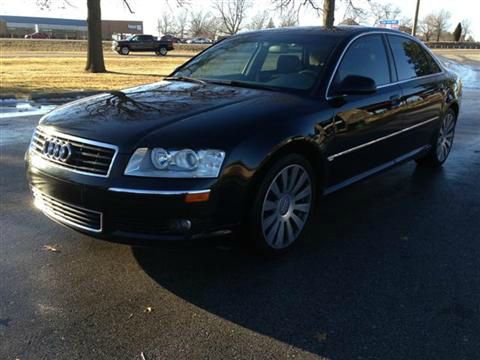 Audi A8 2004 photo 2