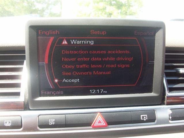 Audi A8 2004 photo 2