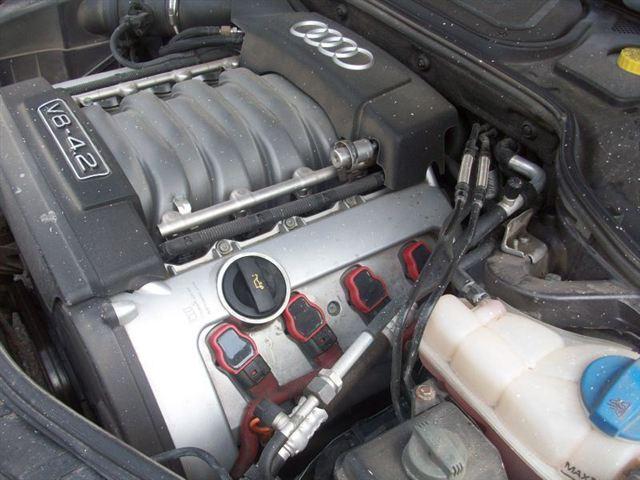 Audi A8 2004 photo 3