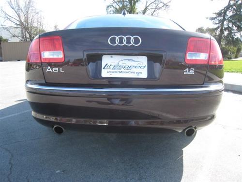 Audi A8 2004 photo 1