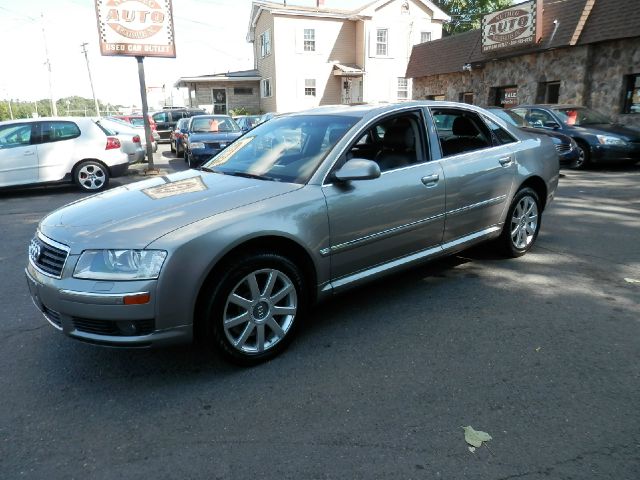Audi A8 2005 photo 3