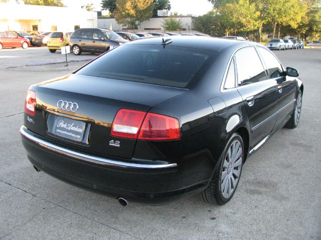 Audi A8 ESi Sedan