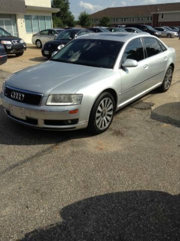 Audi A8 2005 photo 3