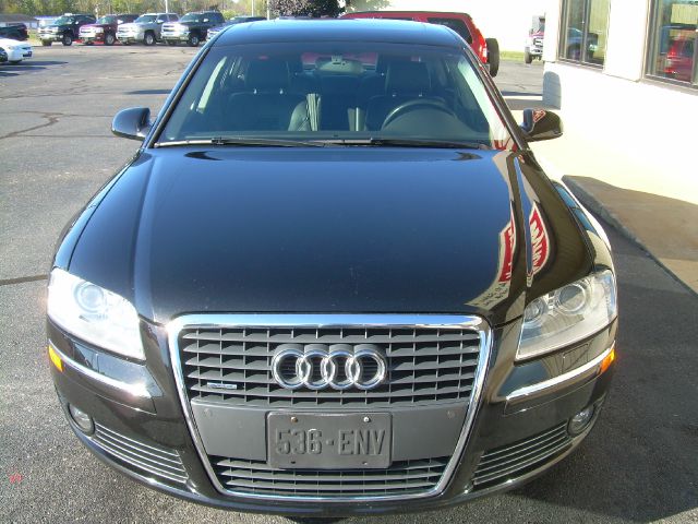 Audi A8 2006 photo 3