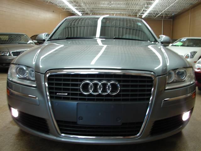 Audi A8 2006 photo 1