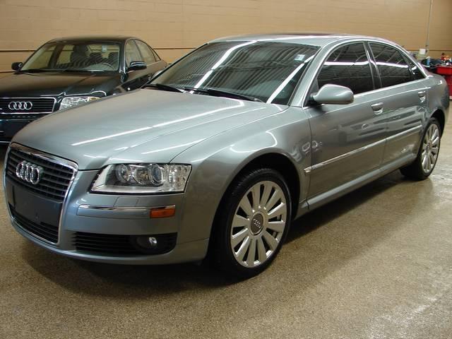 Audi A8 2006 photo 2