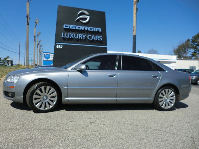 Audi A8 2006 photo 1