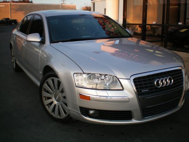 Audi A8 2006 photo 1