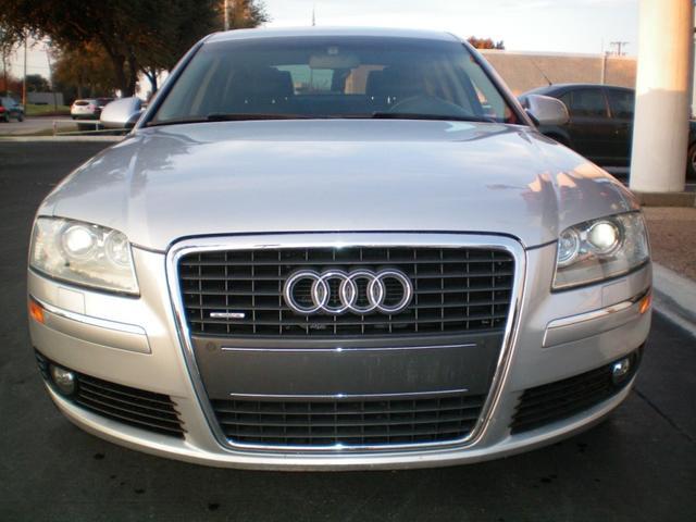 Audi A8 2006 photo 2