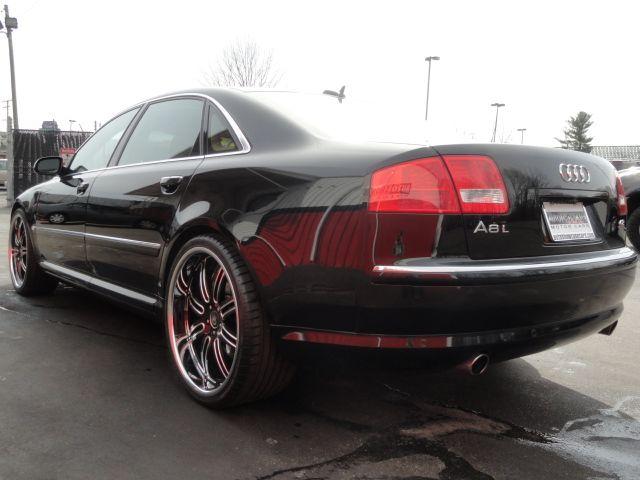 Audi A8 2006 photo 3