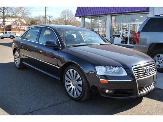 Audi A8 2006 photo 1