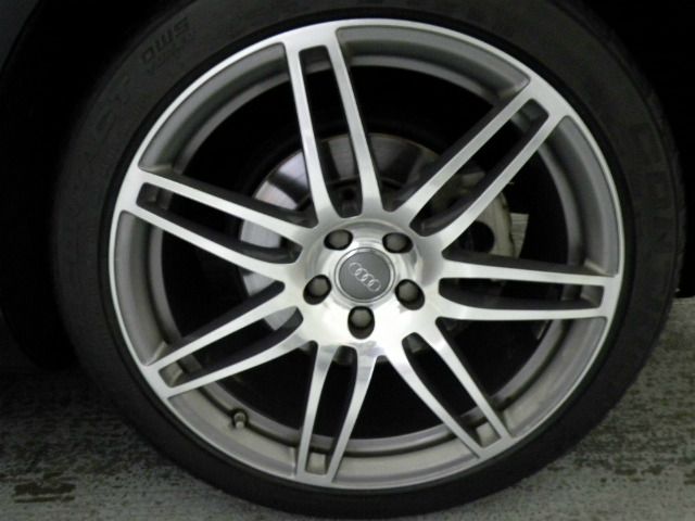 Audi A8 2007 photo 2