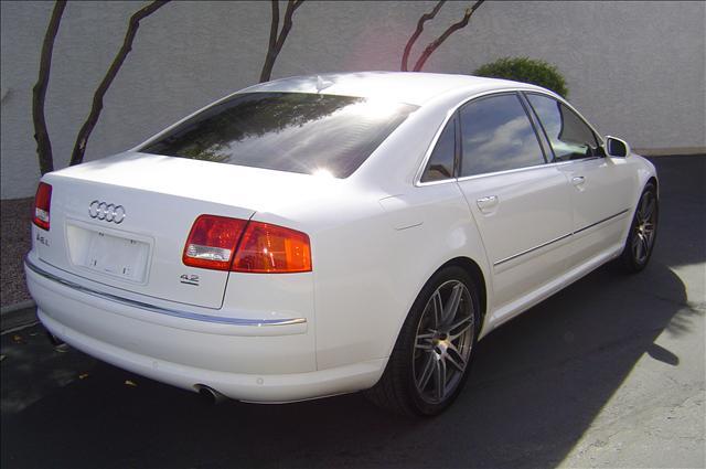 Audi A8 2007 photo 4