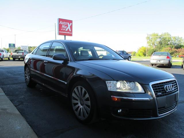 Audi A8 2007 photo 4