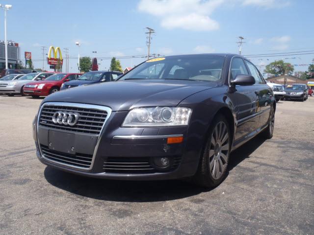 Audi A8 2007 photo 1