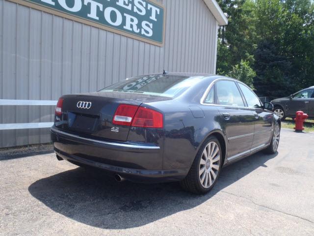 Audi A8 2007 photo 3