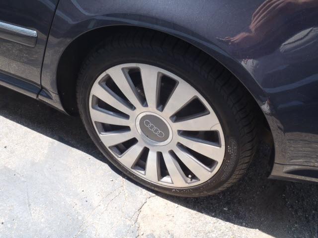 Audi A8 2007 photo 5