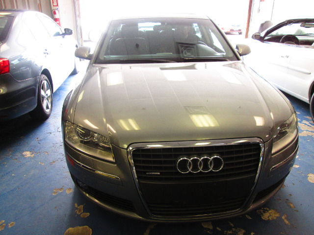 Audi A8 2007 photo 1