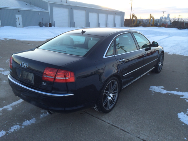Audi A8 2008 photo 1