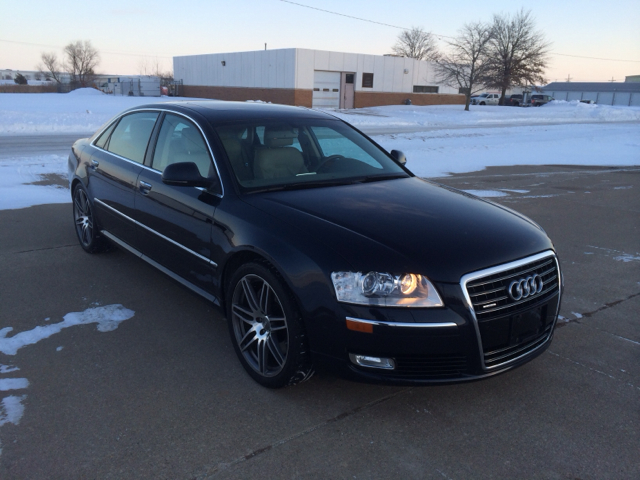 Audi A8 2008 photo 4