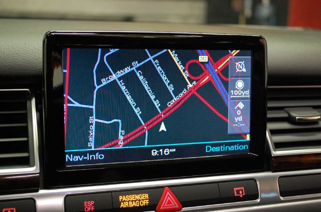 Audi A8 2009 photo 26