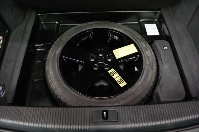 Audi A8 2009 photo 6