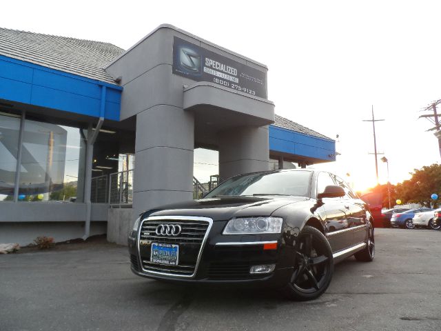 Audi A8 8 Sedan