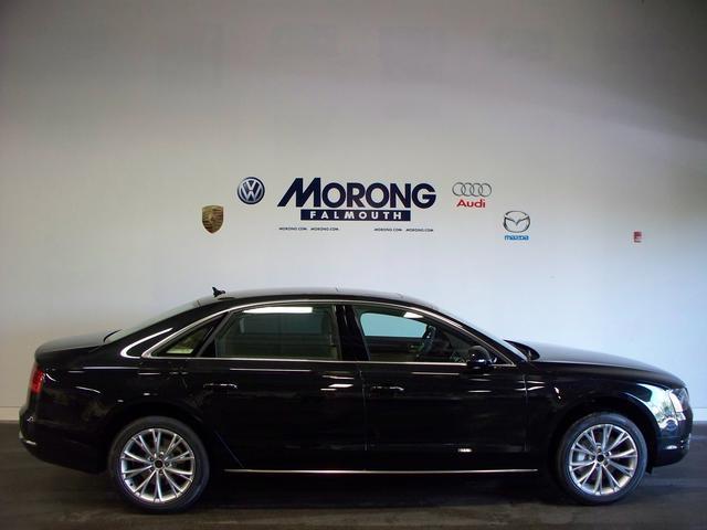 Audi A8 2014 photo 5