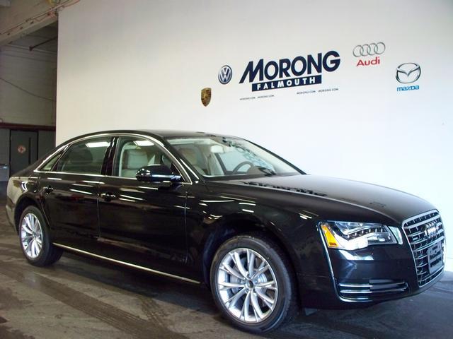 Audi A8 2014 photo 6