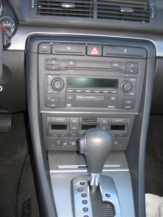 Audi Avant 2004 photo 4