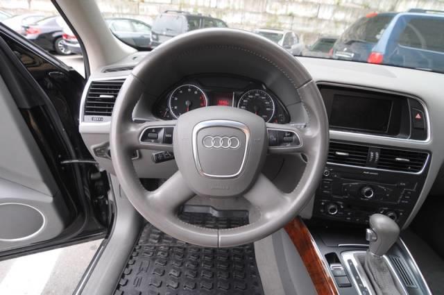 Audi Q5 2010 photo 1