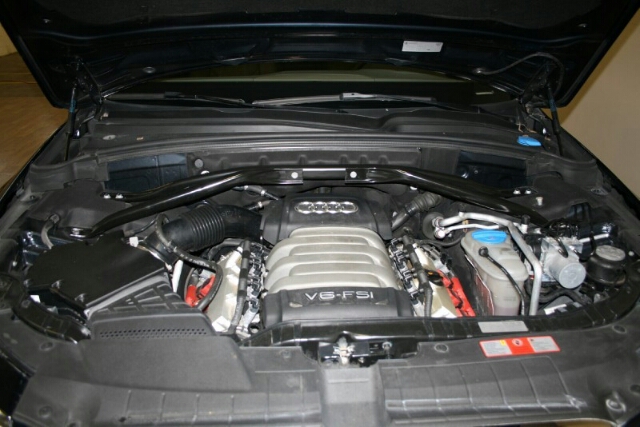 Audi Q5 2010 photo 4