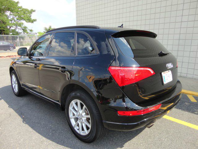 Audi Q5 2011 photo 1
