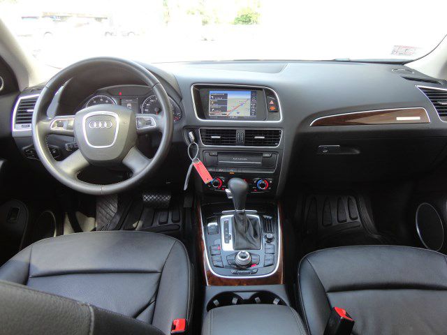 Audi Q5 2011 photo 15