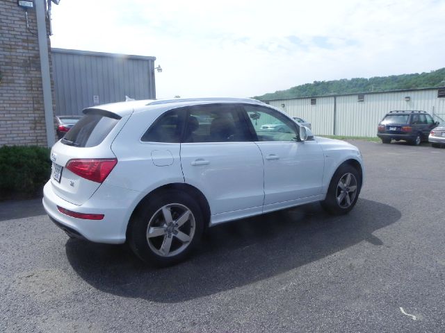 Audi Q5 2012 photo 1