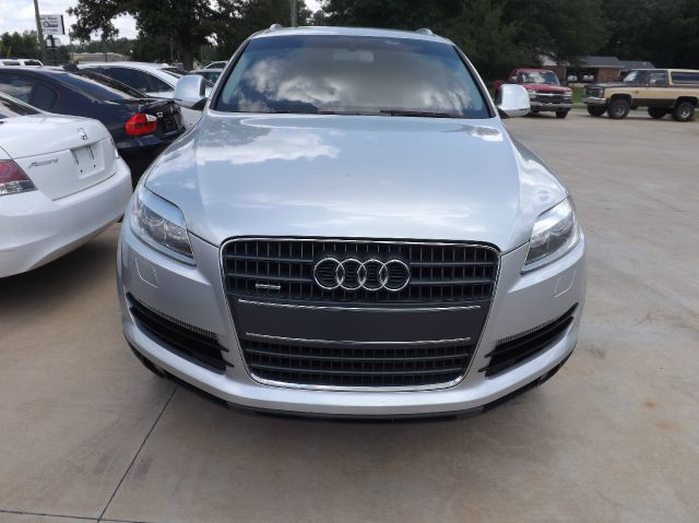 Audi Q7 2007 photo 1