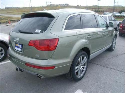 Audi Q7 2007 photo 2