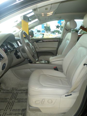 Audi Q7 2007 photo 1