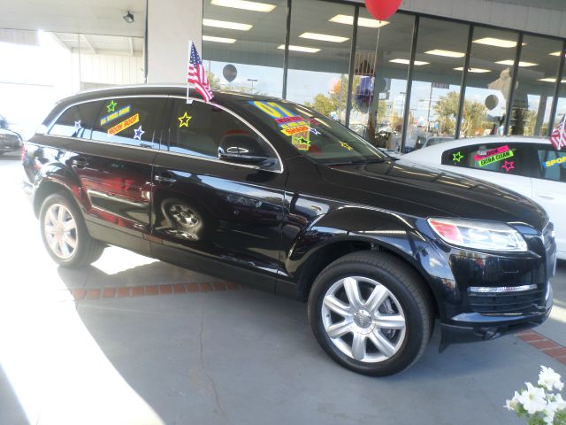 Audi Q7 2007 photo 4