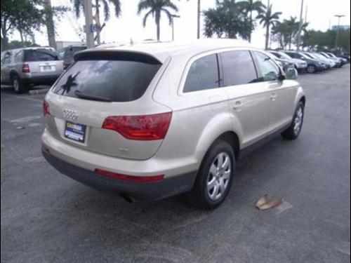 Audi Q7 2007 photo 1